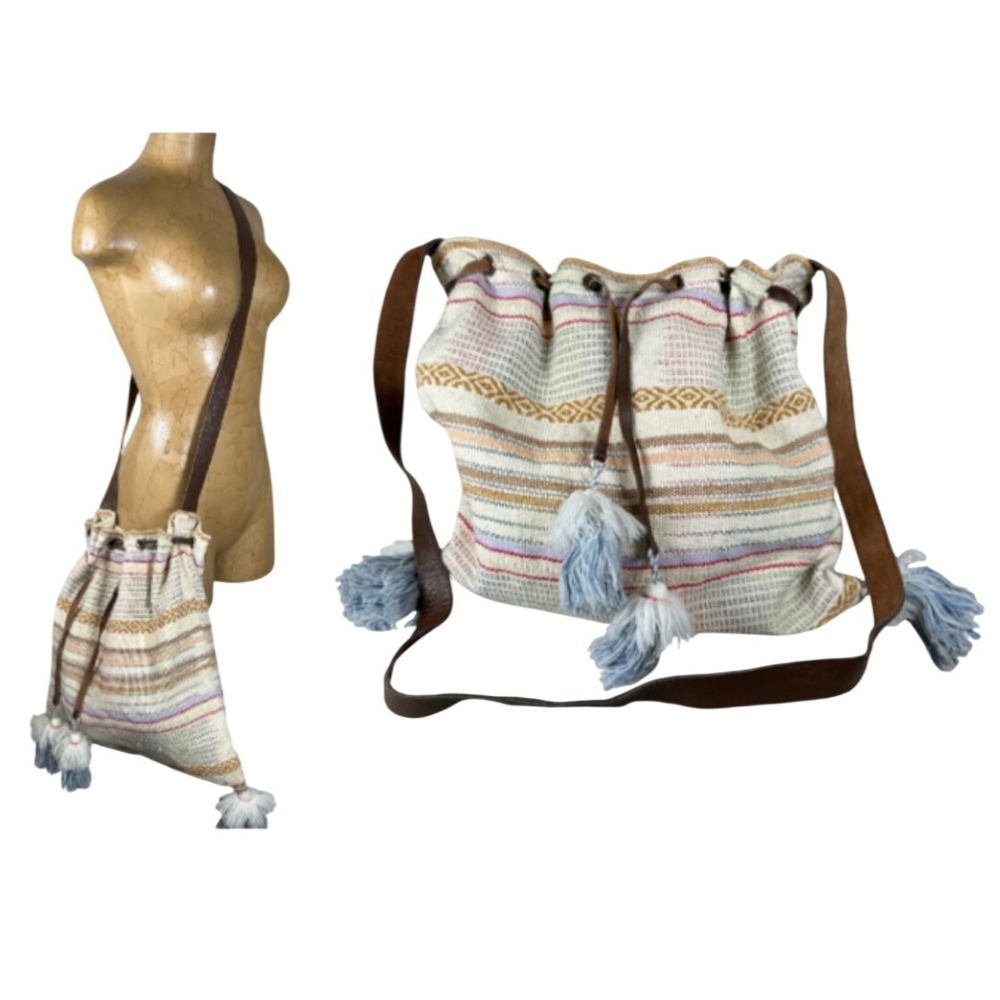 Lovestitch Woven Boho Crossbody Bag Striped Tassel Drawstring Cream Tapestry Pom